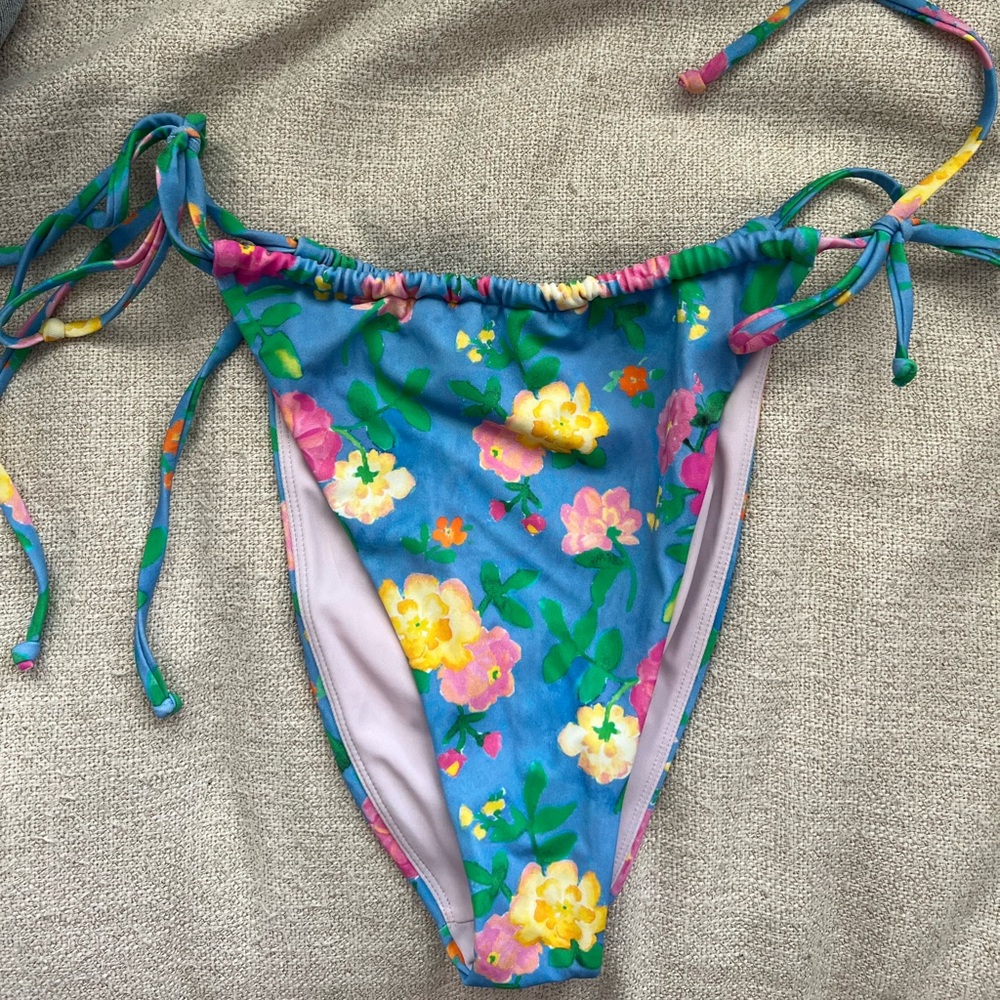PacSun Floral Cheeky Bikini Bottoms